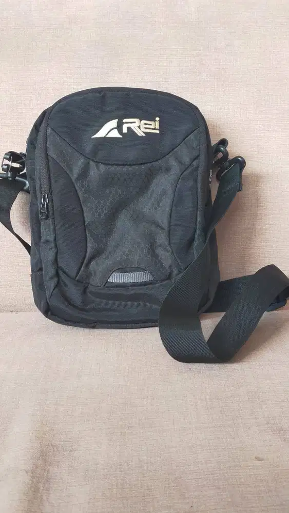 Tas Selempang Rei Ori