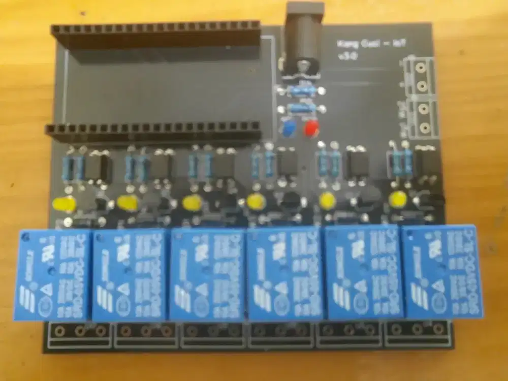 IOT LAUNDRY SELF SERVICE DAN FULL SERVICE