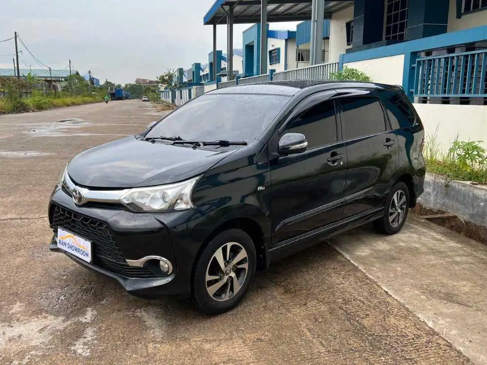 TOYOTA AVANZA VELOZ AT 2018