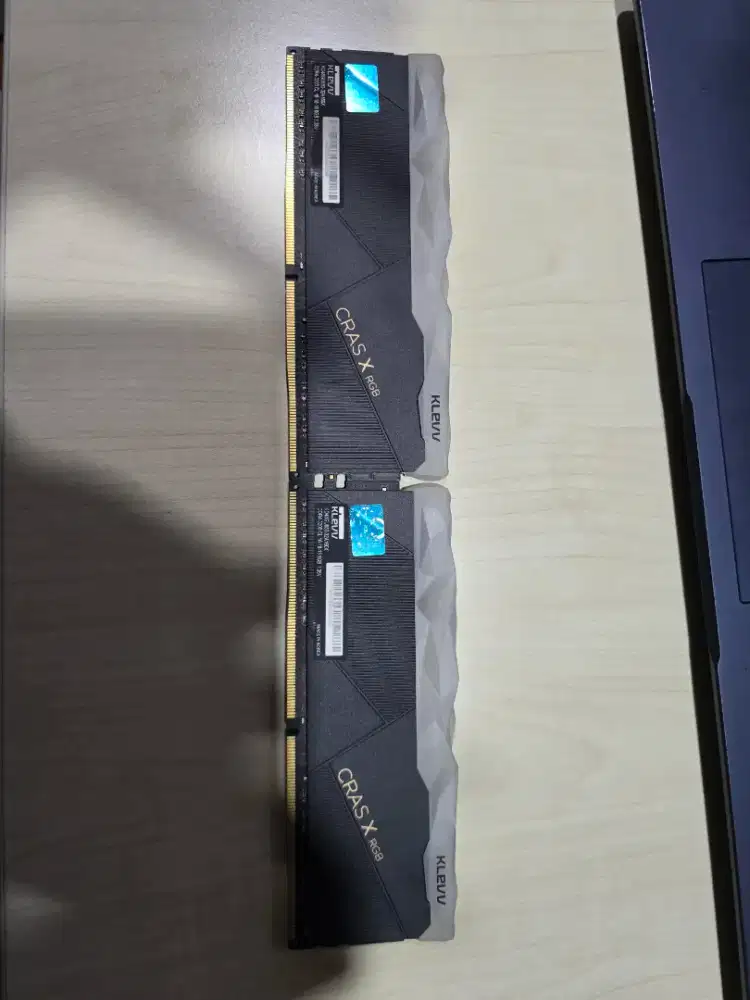 RAM Klevv Cras X RGB 16 GB (8GBx2) DDR4-3200