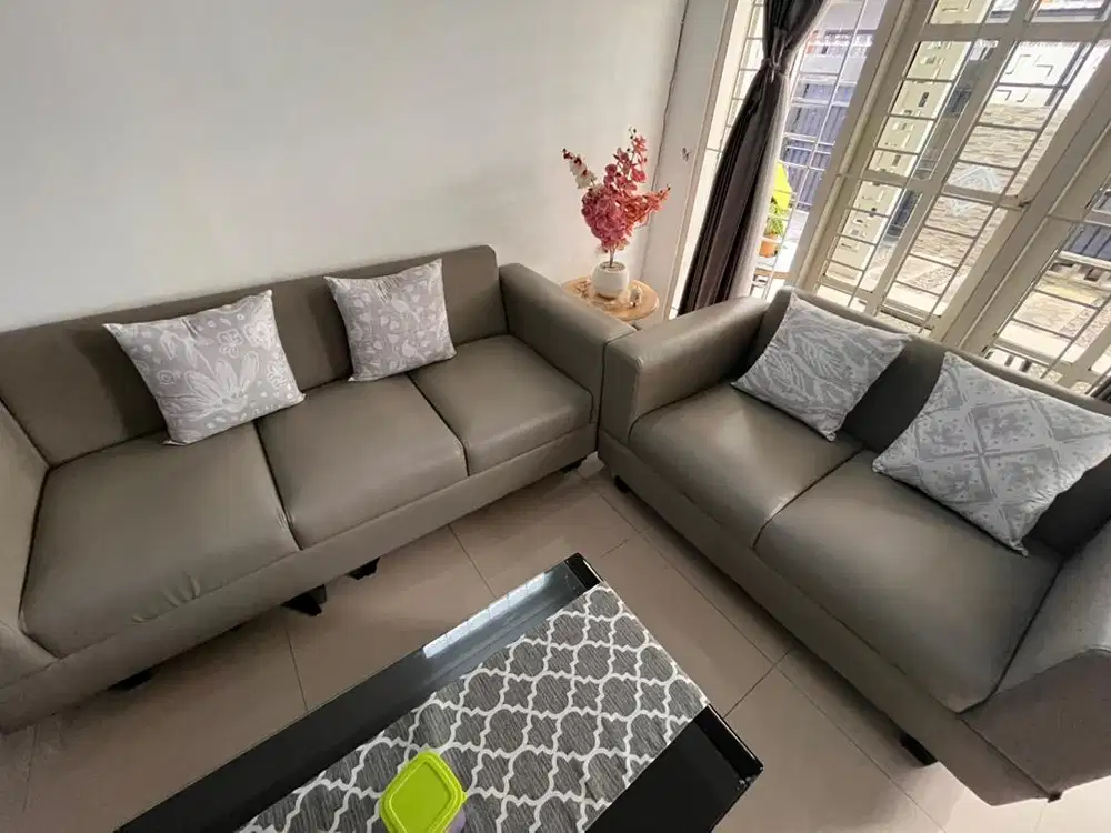 Preloved sofa 5seater