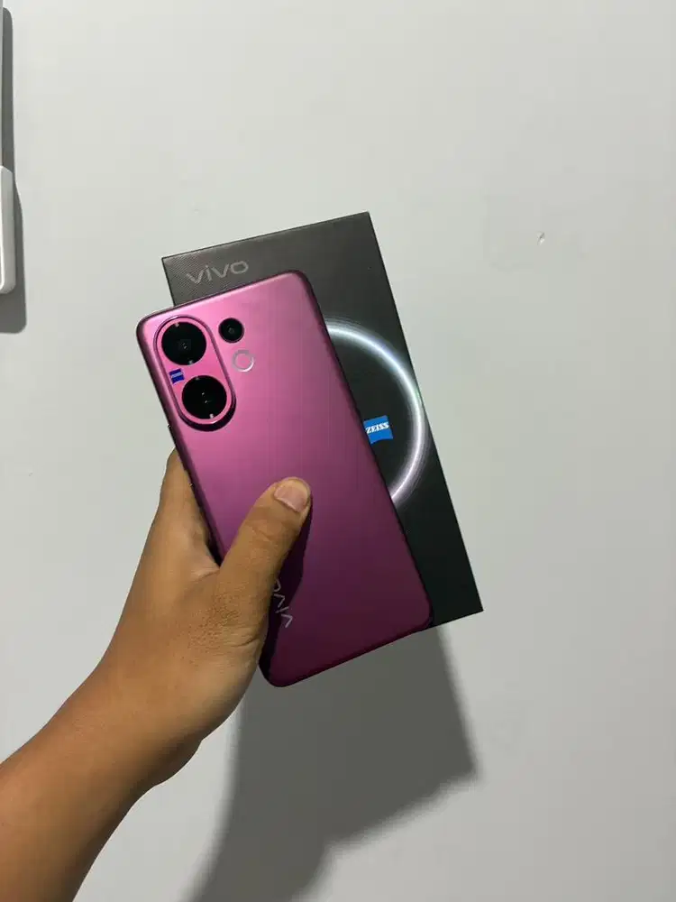 Vivo v60 256gb garansi on