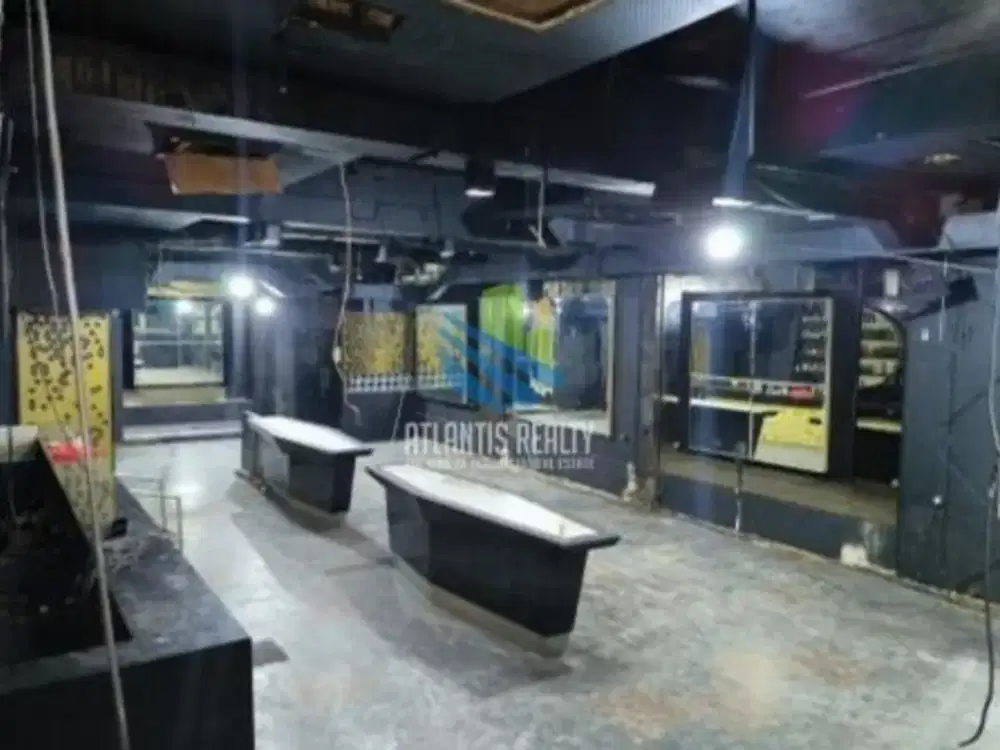 Dijual Gedung di Kemang Raya Jakarta Selatan