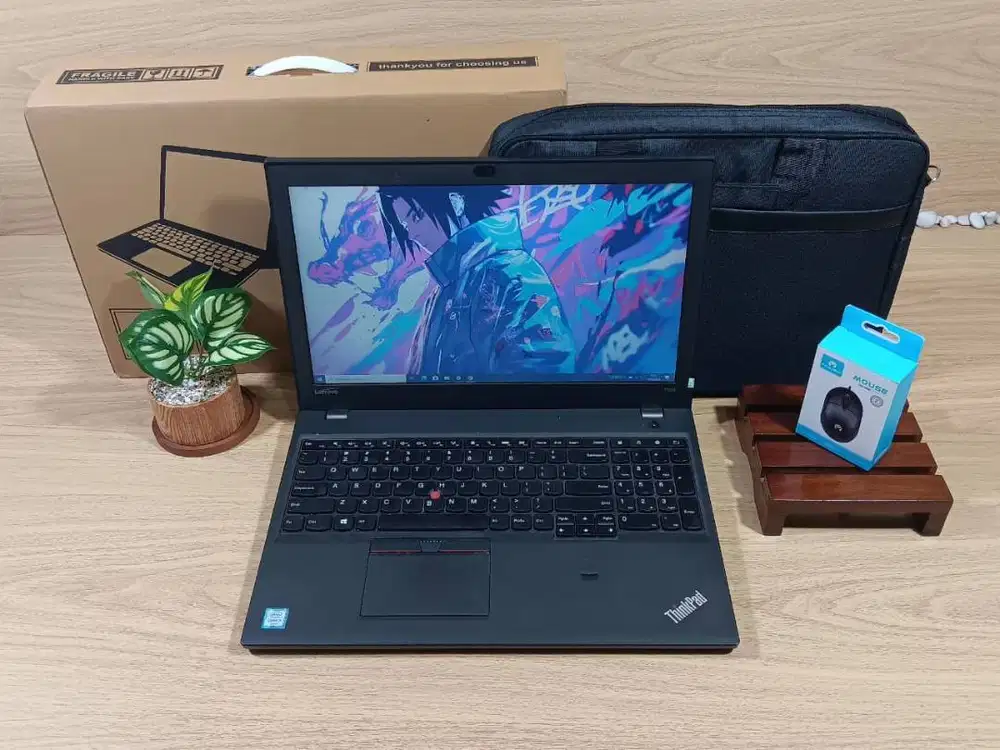 Laptop Layar Super Lega 15.6 Lenovo T560 Ci5