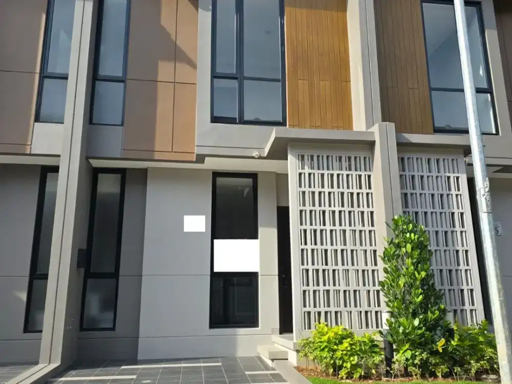Disewakan Rumah di Summarecon Crown Gading Cluster Viola
