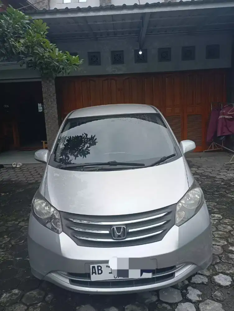 Bismilah dijual honda freed milik pribadi