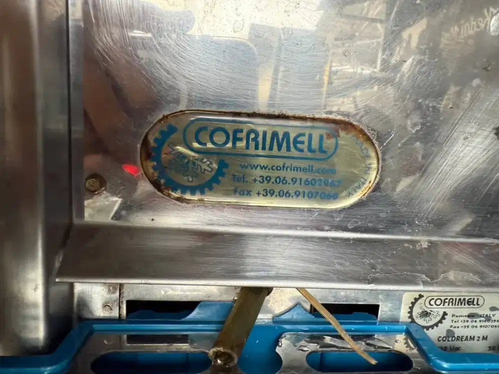 Cofrimell juice dispencer