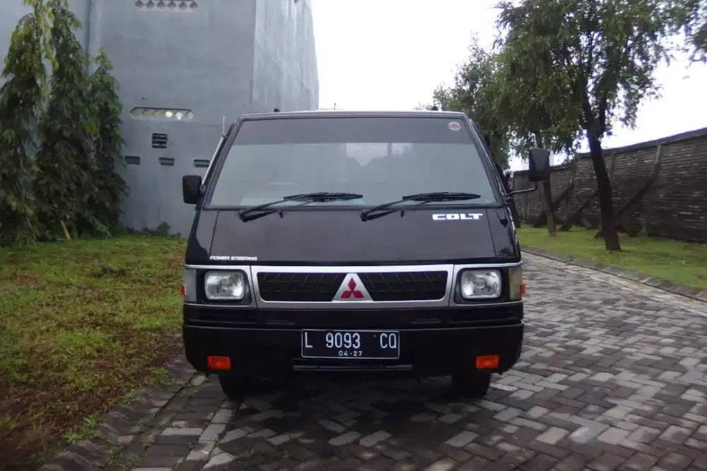 Mitsubishi L300 Solar 2022 Manual Euro2