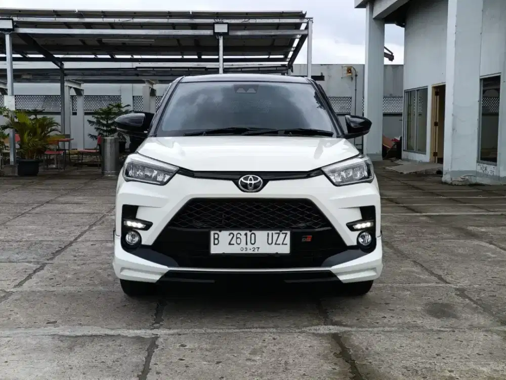 TOYOTA RAIZE GR TSS TWO TONE 1.0 AT 2022/KM34RB/PAJAK 9-2026