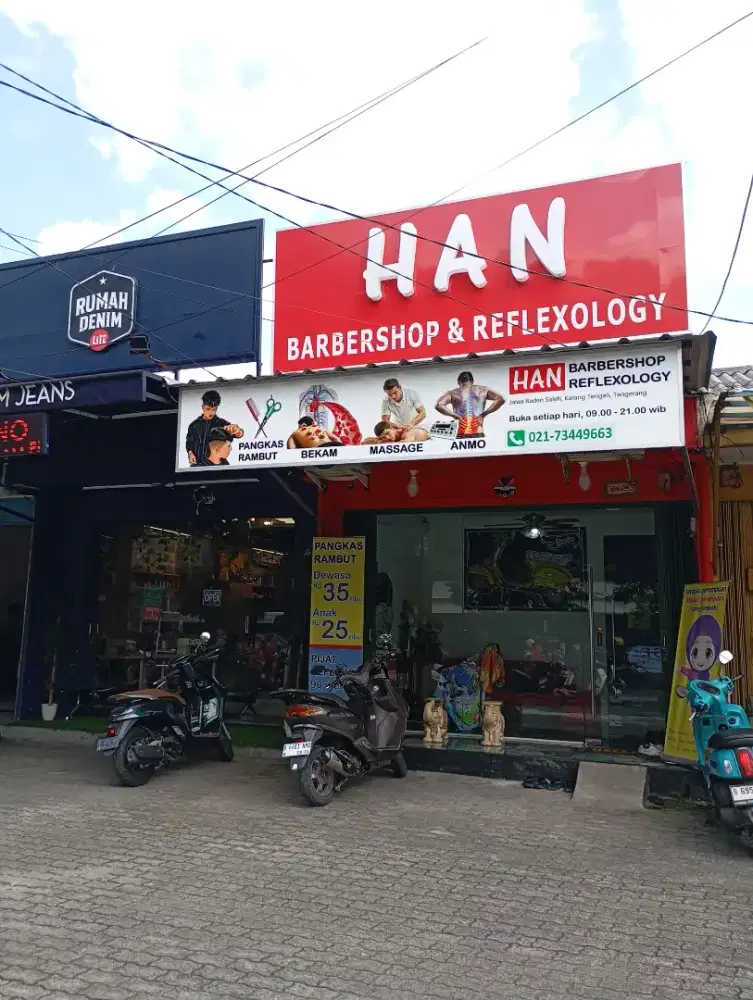 Lowongan Kerja Terapis Pijat Bekam & Kapster (Pangkas Rambut)