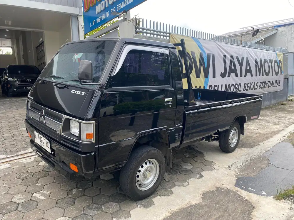 Mitsubishi L300 2023 Bensin