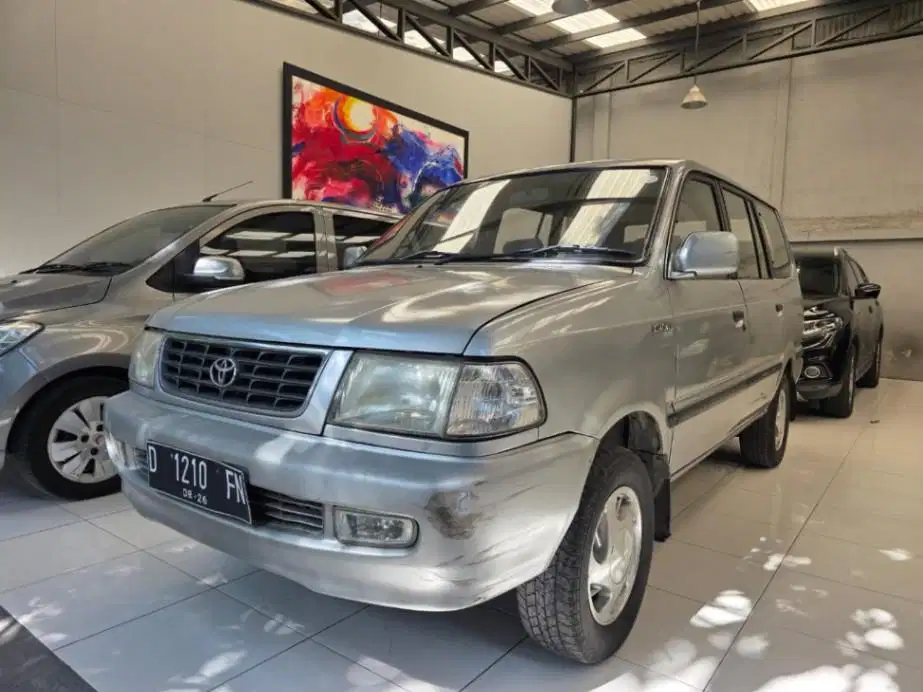 Toyota Kijang 1.8 LGX Grand Long KF 83 2011 Silver ASTINA No Solar