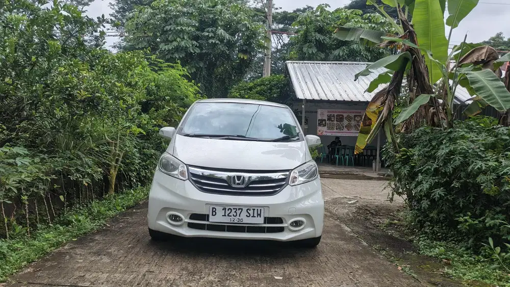 Honda Freed SD 2014 Matic AT Ganjil