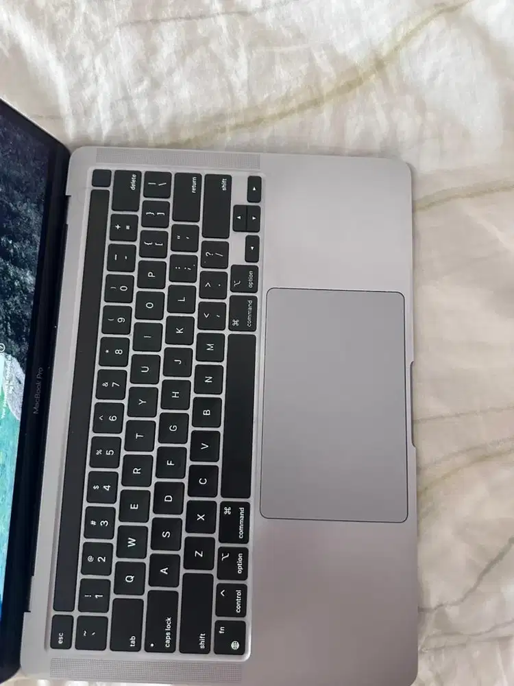 Macbook Pro M1 2020 Second
