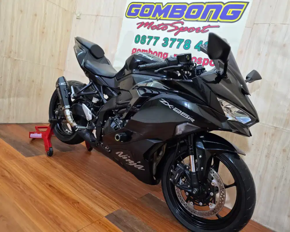 ZX25R 2024 . ZX 25 R . ZX 25R . ZX25 R