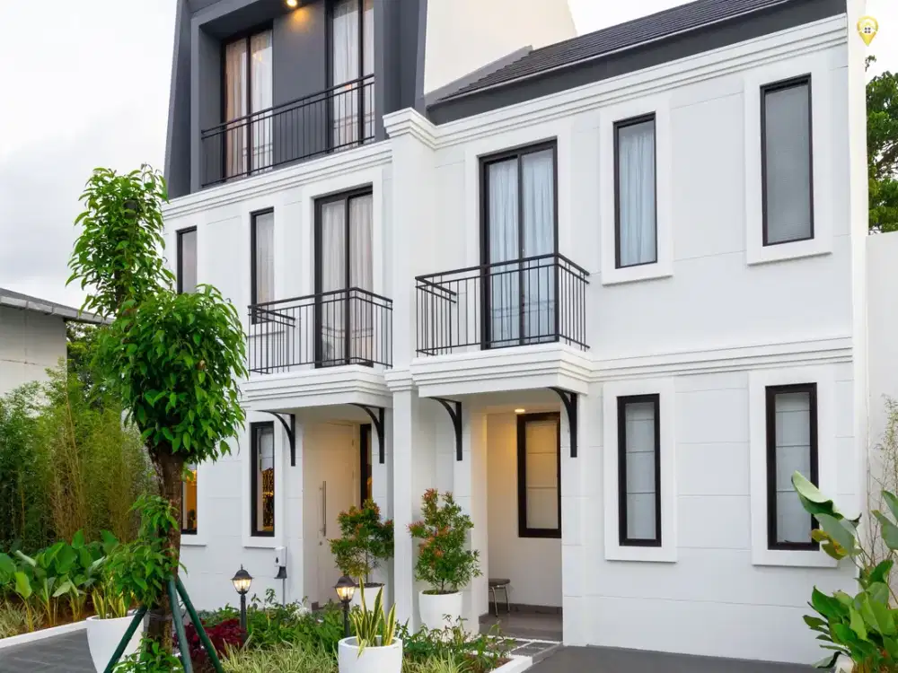 The Topaz Type Red Sherry Standar