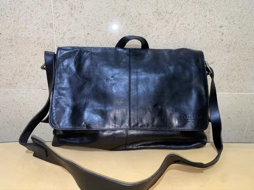 tas sling bang slempang top handle brand Coach original - black hitam