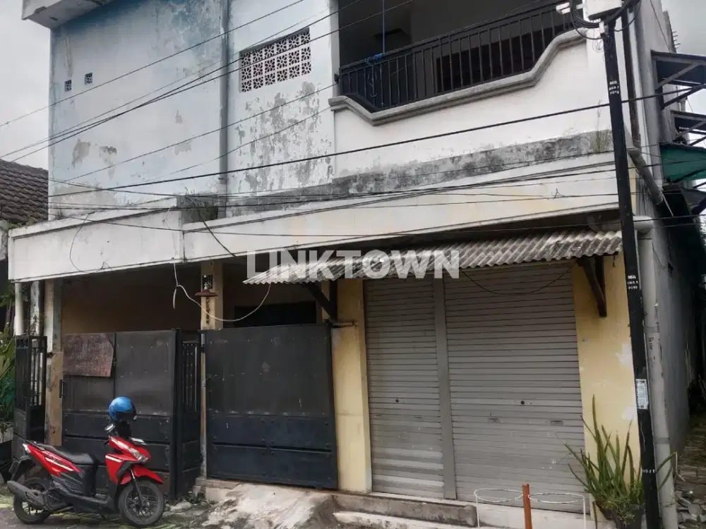 Dijual Rumah Cocok Jadi Kos Lokasi Dekat Exit Tol dan Icon Mall Gresik di Graha Asri Kembangan