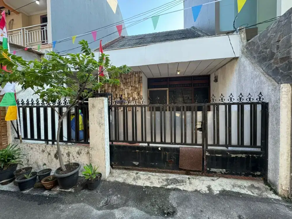 Dijual Rumah Tanjung Duren Jalan Menteng 2 Lantai