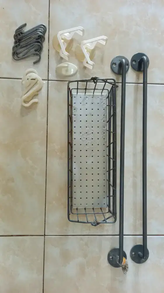 Rak Tempel Dinding Ikea