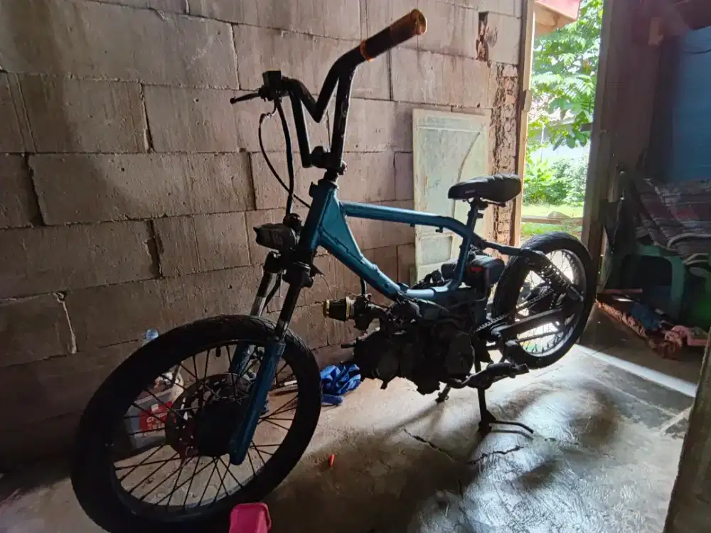 Motor sepeda BMX