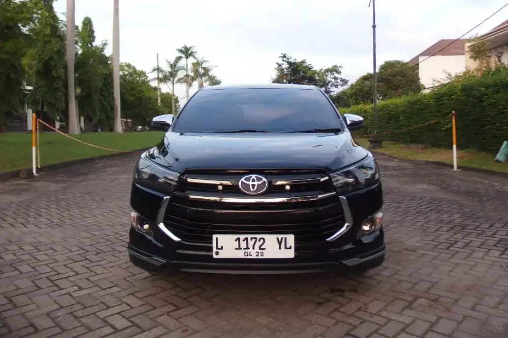 #Toyota Venturer 2.4 Diesel 2018 Metik