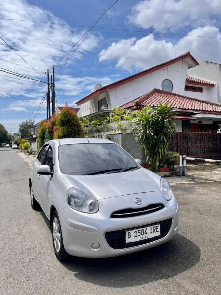 Nissan march 2013 matic