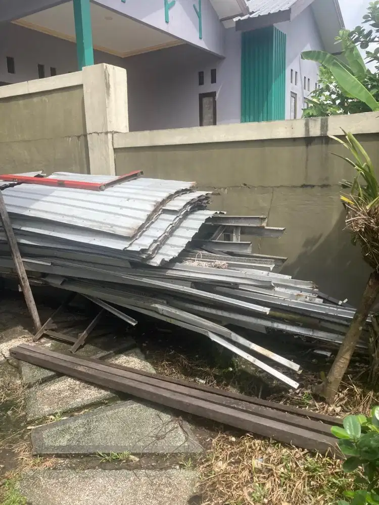 Taso dan seng bekas layak pakai