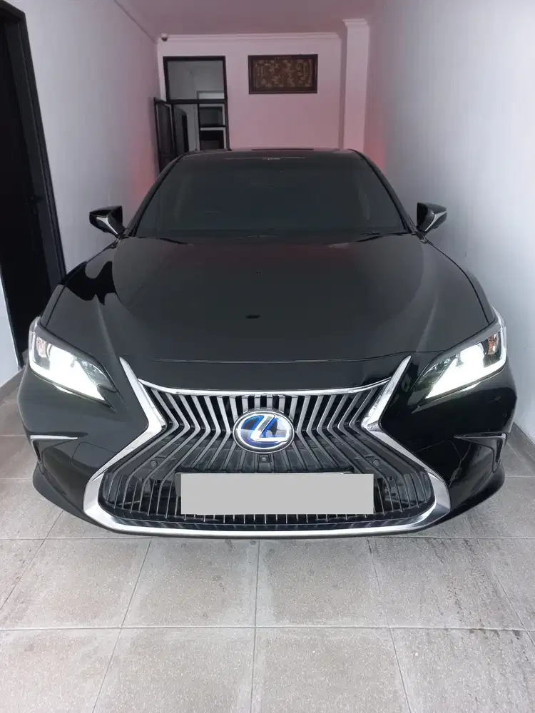 Lexus ES300h 2021 Hybrid