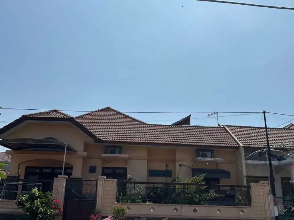 Rumah Bagus SHM di Mulyosari Prima Siap Huni