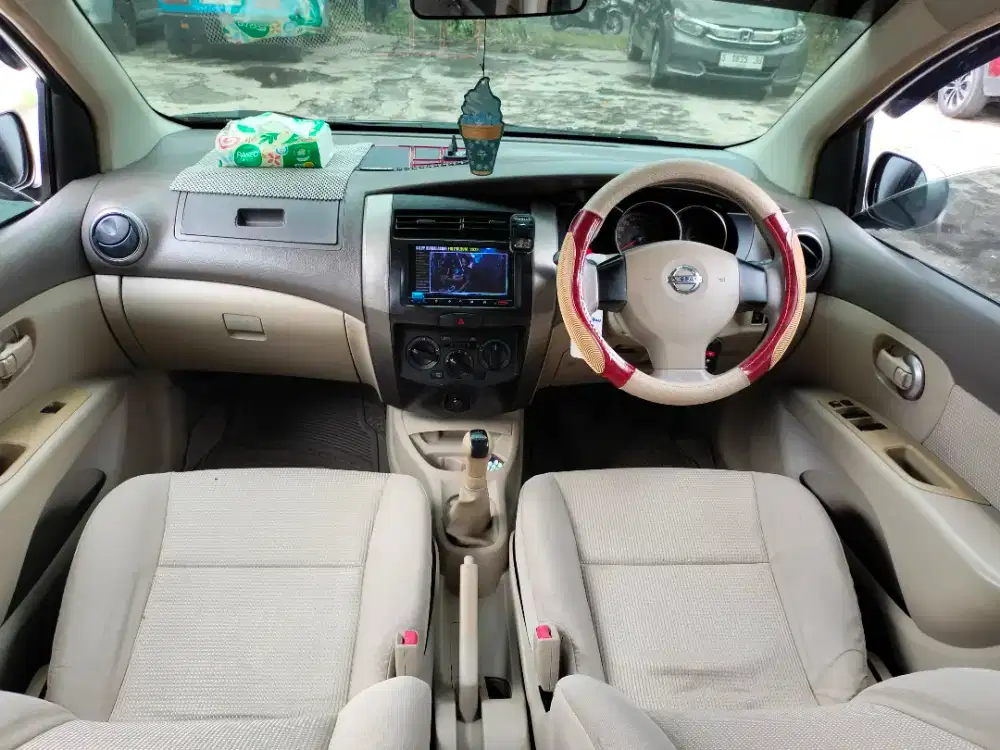 Livina XR 2008 pribadi