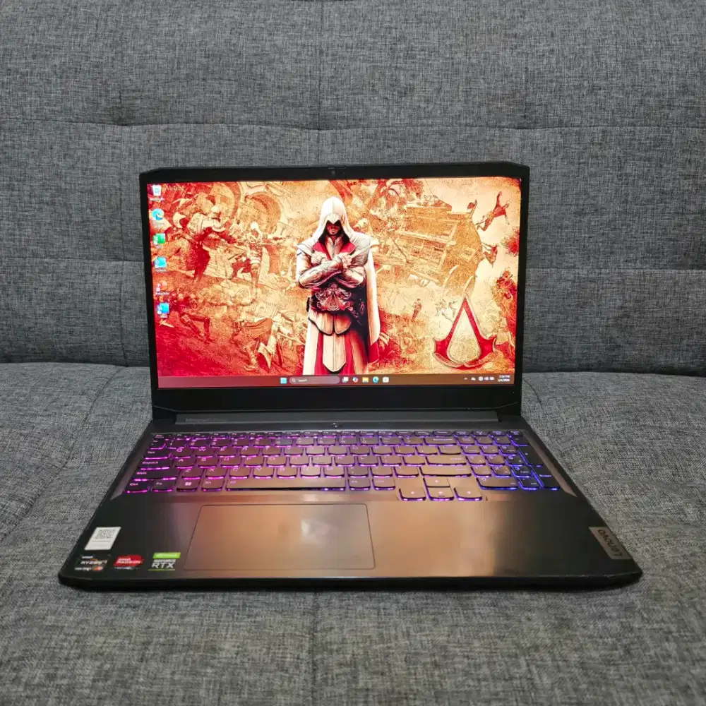 Lenovo Gaming Ryzen 5-5600H RTX3050 Layar IPS 165hz