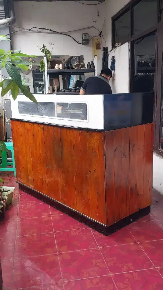 Meja Kasir Kokoh