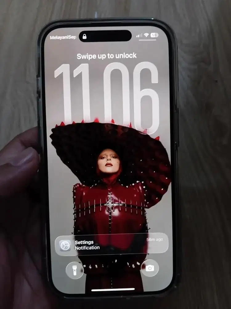 iPhone 15 pro deep blue