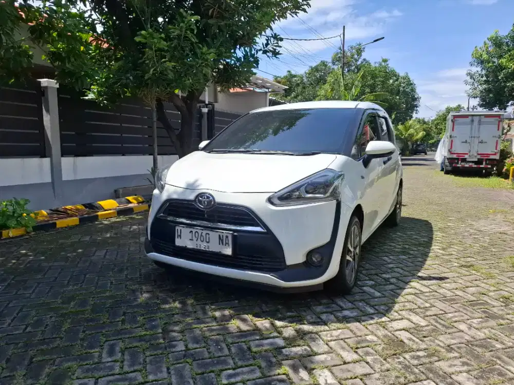 SIENTA V 2016 KREDIT BISA