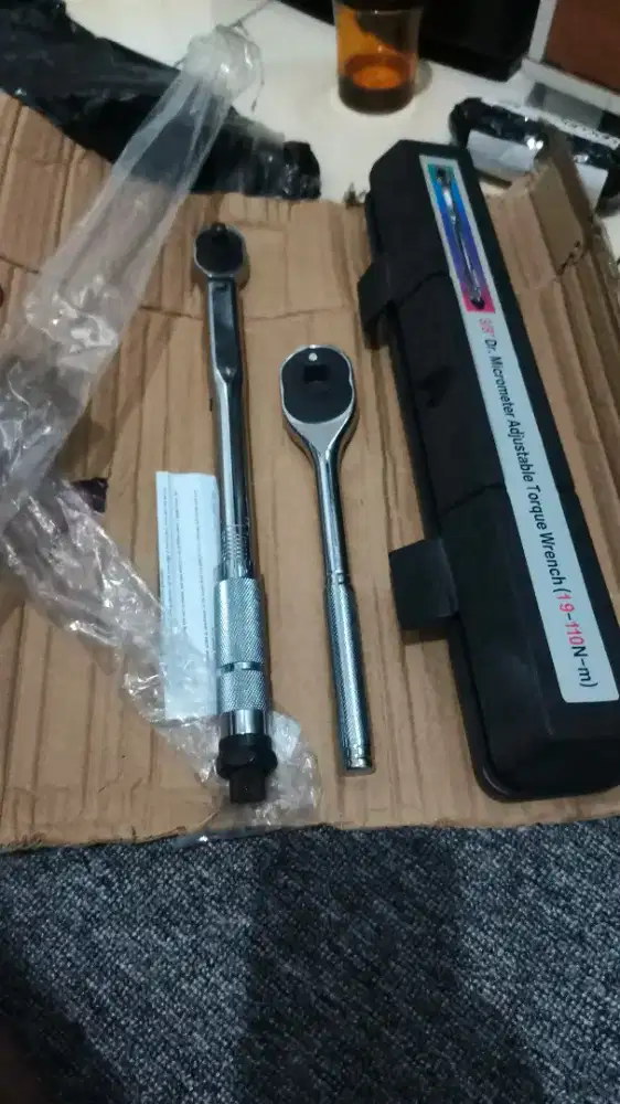 Kunci torsi 3/8 19-110Nm kondisi baru