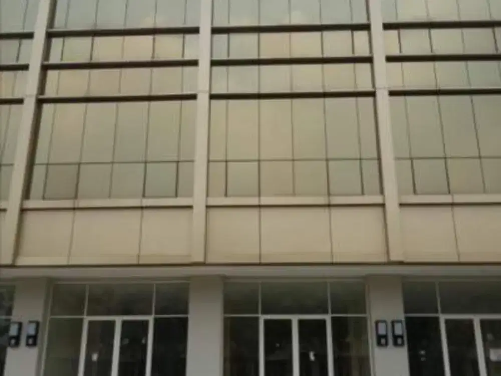 Disewakan  Ruko Green Lake City Ruko Wall Street seberang RM Dapur Medan