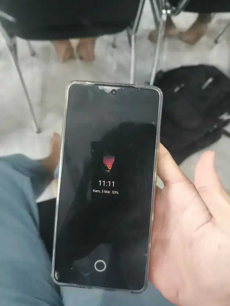 Handphone iQOO Z9 kondisi mulus