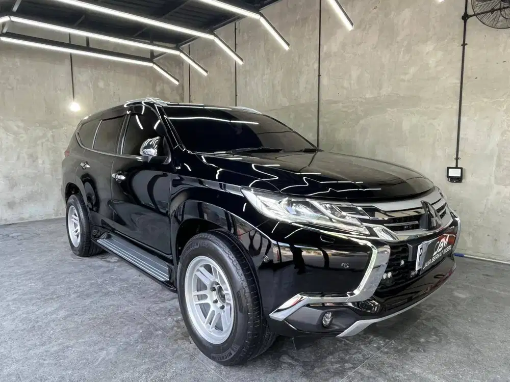 MITSUBISHI PAJERO SPORT DAKAR 4X4 AT 2018