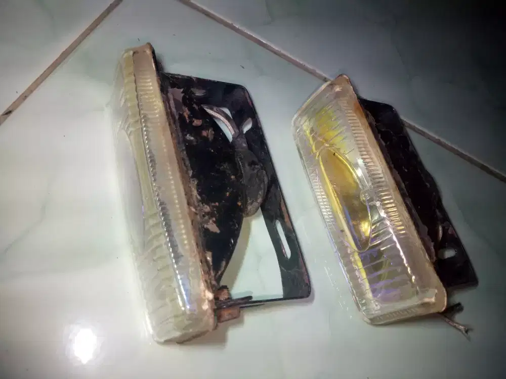 LAMPU HALOGEN KOTAK 20 RIBU 2 LAMPU