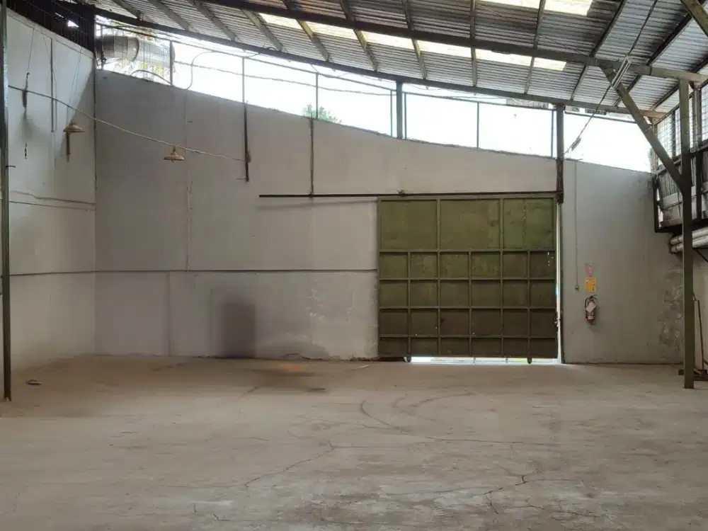 DISEWAKAN CEPAT GUDANG KECIL 480M2 AKSES KONTAINER 40FT