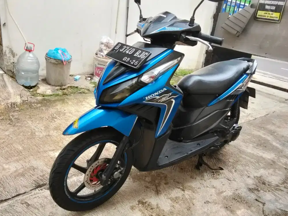 HONDA VARIO TECHNO CBS 2011 PAJAK HIDUP