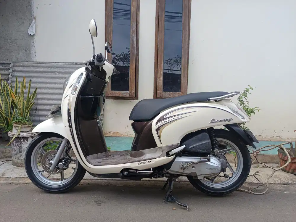 For sale scoopy fi 2014 lengkap bagus