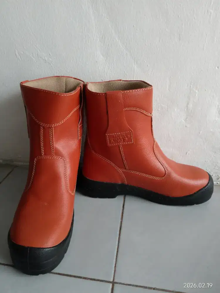 Sepatu Safety Kings Baru