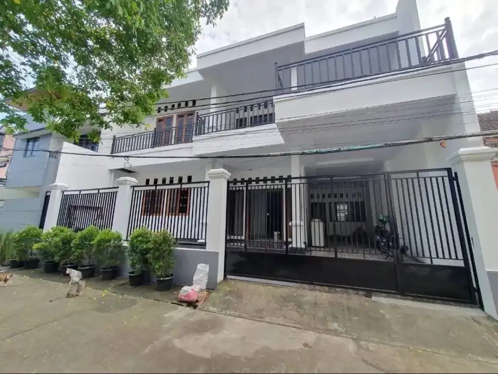 DIJUAL RUMAH BARU MEWAH!! 3 LANTAI DI DUREN SAWIT JAKTIM
