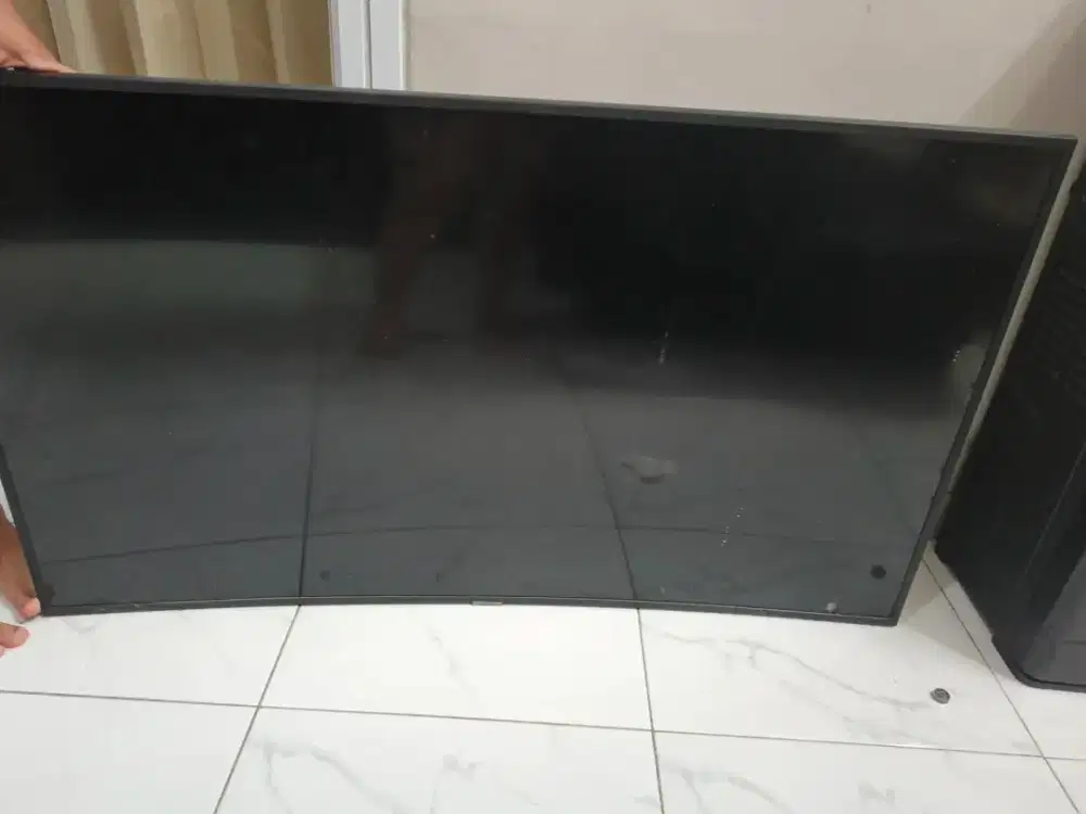TV curved samsung 55inci
