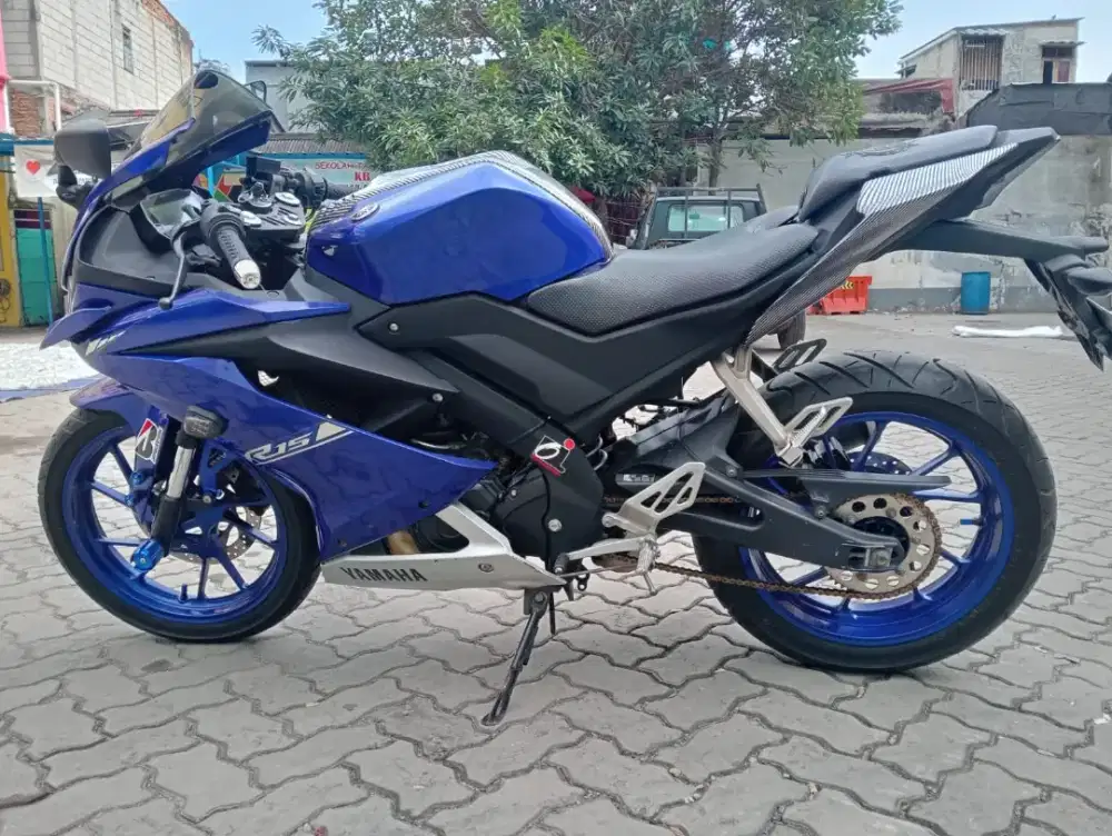 Dijual Cash R15 Tahun 2017