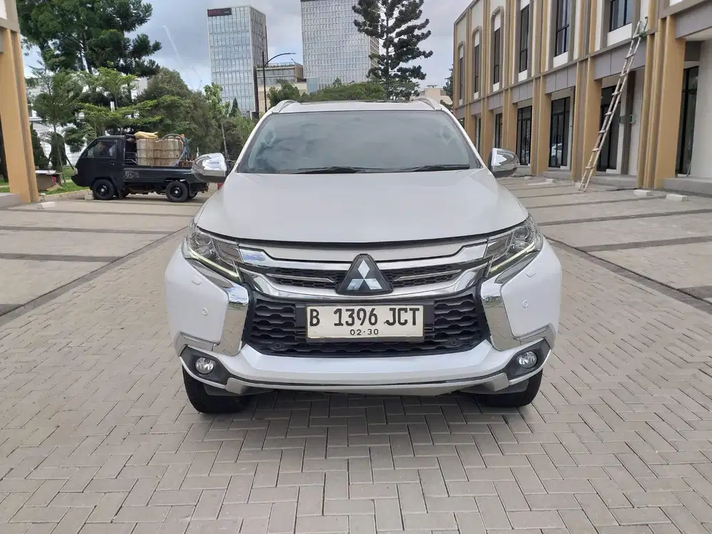 PAJERO SPORT DAKAR 4X4 AT 2019