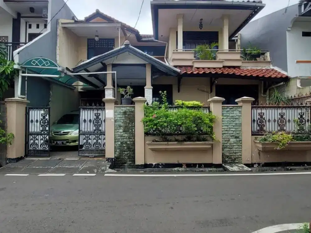 JARANG ADA!! DIJUAL RUMAH MEWAH CAKEP BANGETT 2 LANTAI DI KOMPLEK PONDOK KOPI
