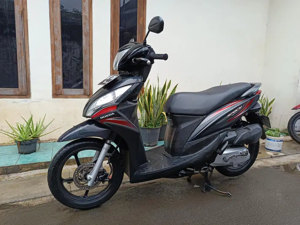 Di jual cepat spacy karbu 2011 siap pakai